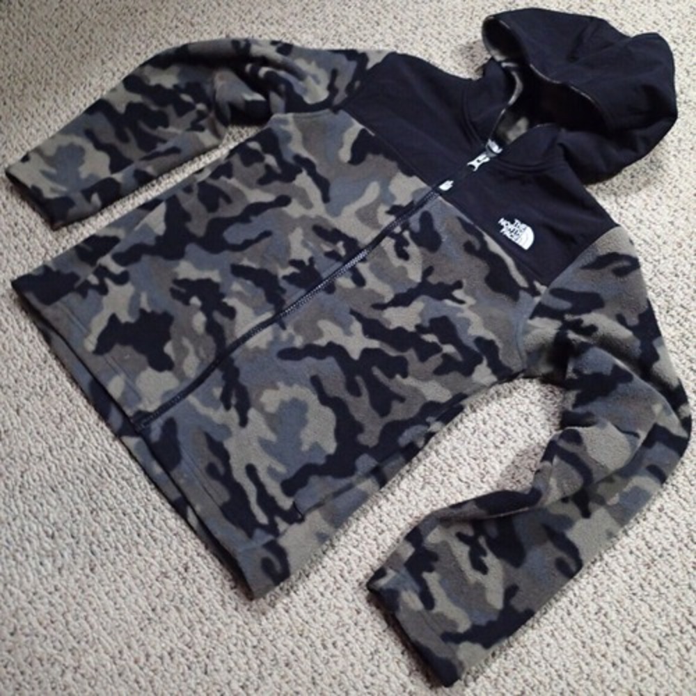 The North Face Fleece Hoodie Youth Medium 10/12 Grey Camo Excellent Full‎ Zip - Picture 2 of 12